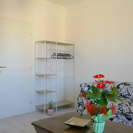 Casa Giotti X9 アパート *