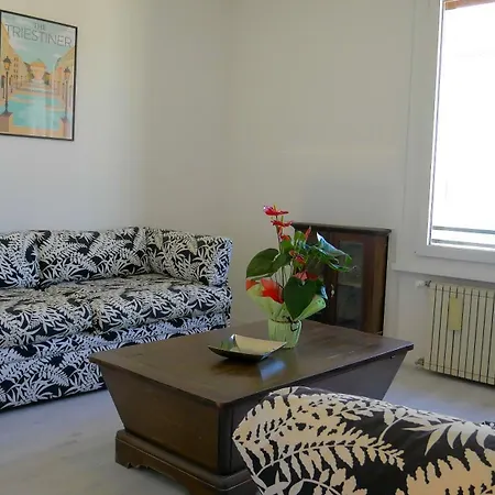 Casa Giotti X9 アパート